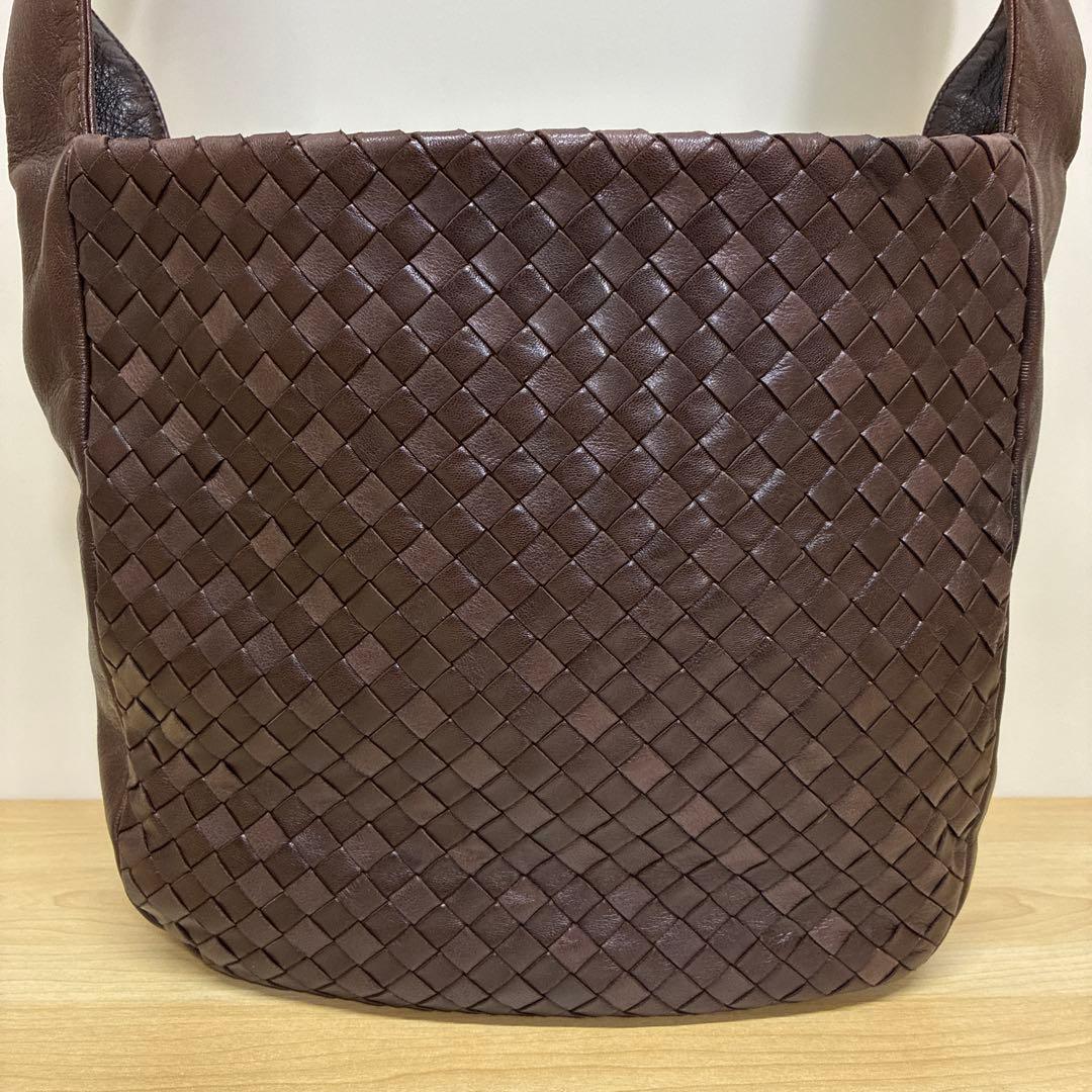 ボッテガヴェネタ　イントレチャート　ショルダーバッグ ワンショルダー　ブラウン