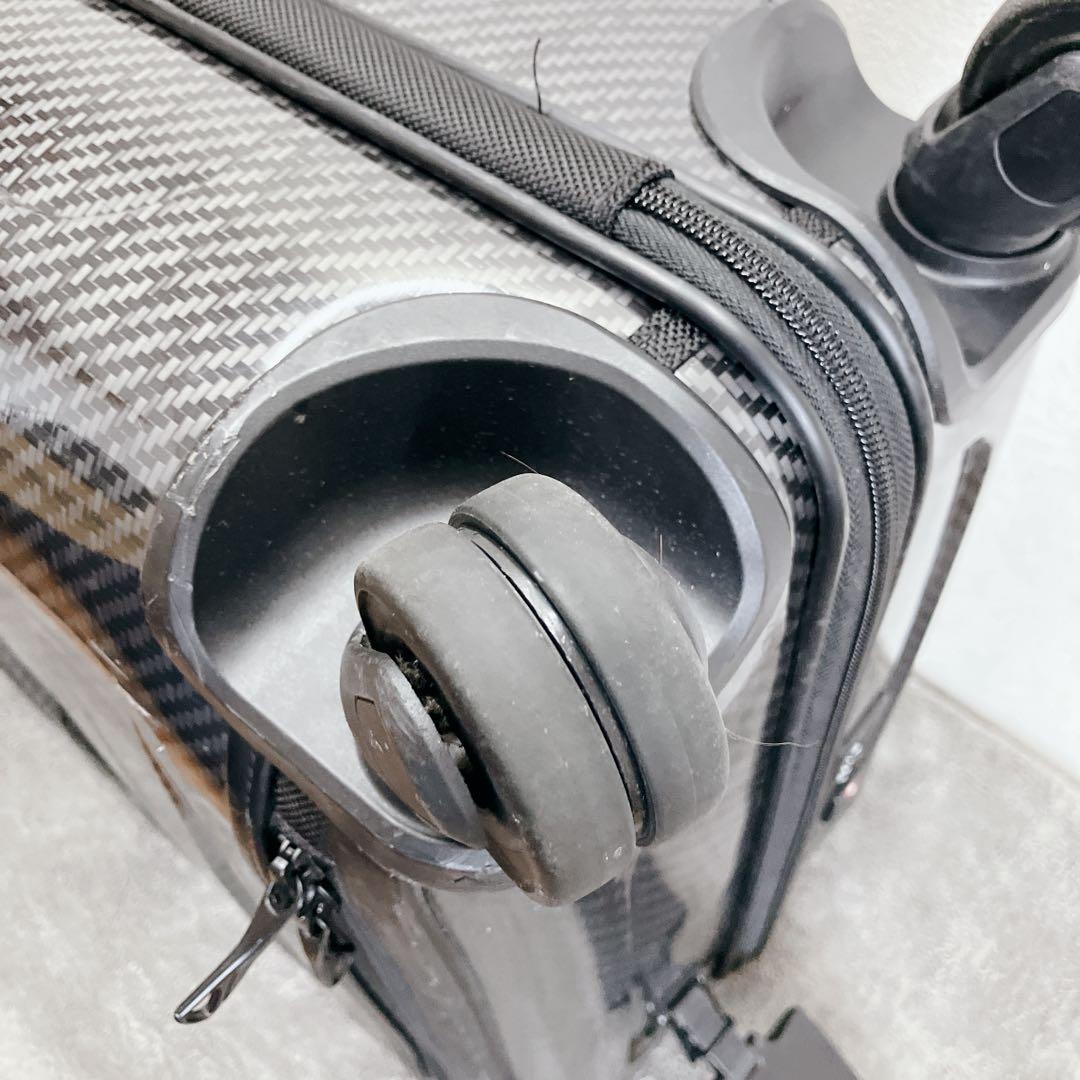 TUMI トゥミ ツミ キャリーケース スーツケース　４輪