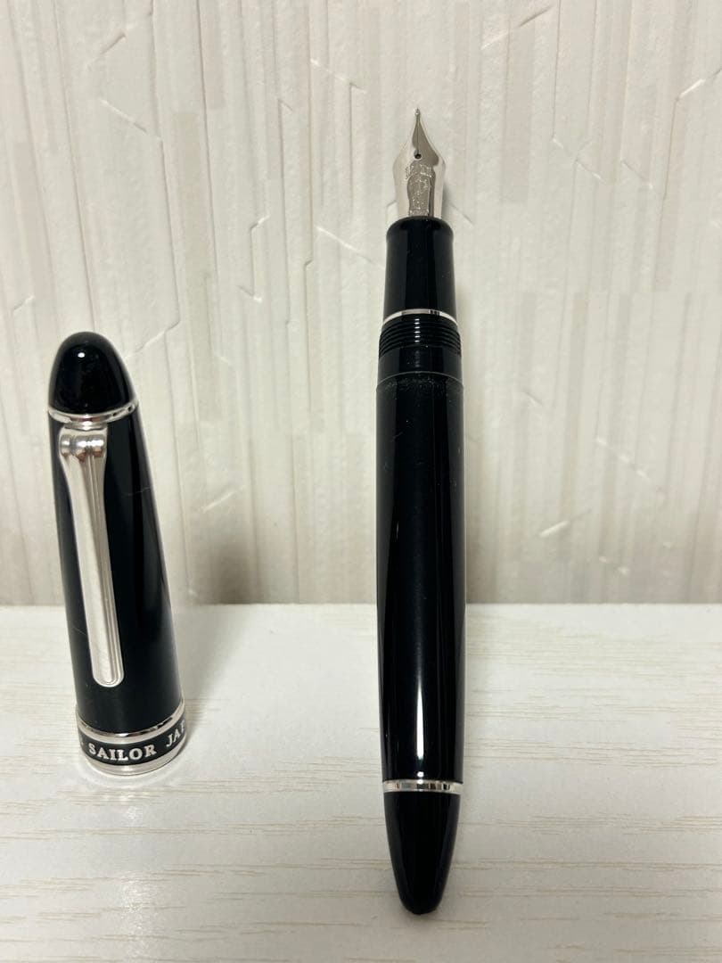 【大幅値下げ】SAILOR セーラー万年筆　長刀研ぎ　シルバートリム 中細 MF