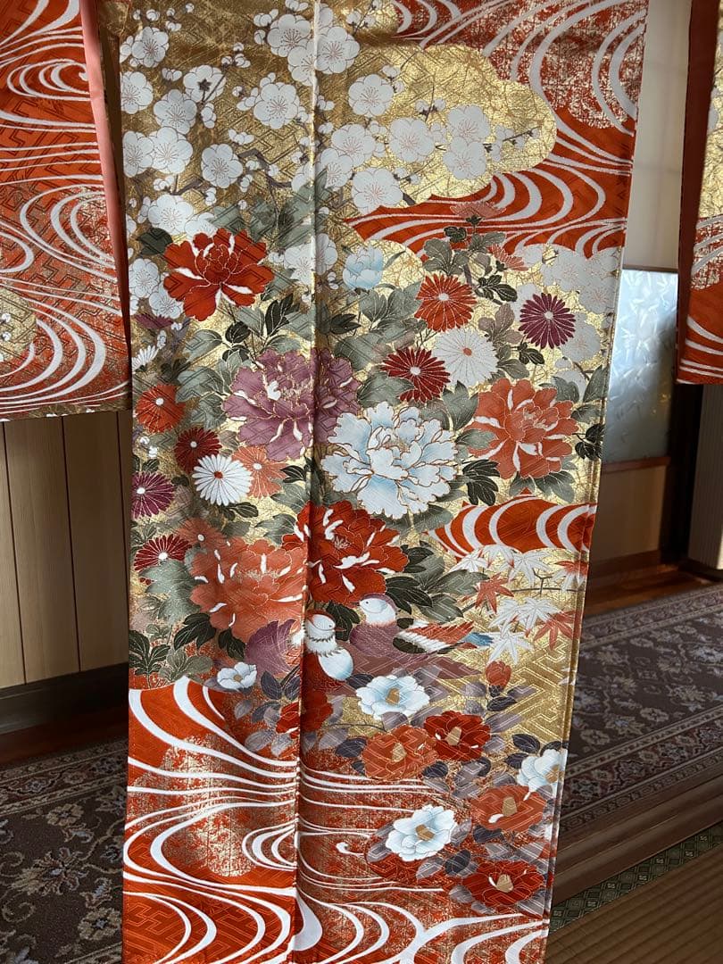 振袖 オレンジ 波模様 花柄　金