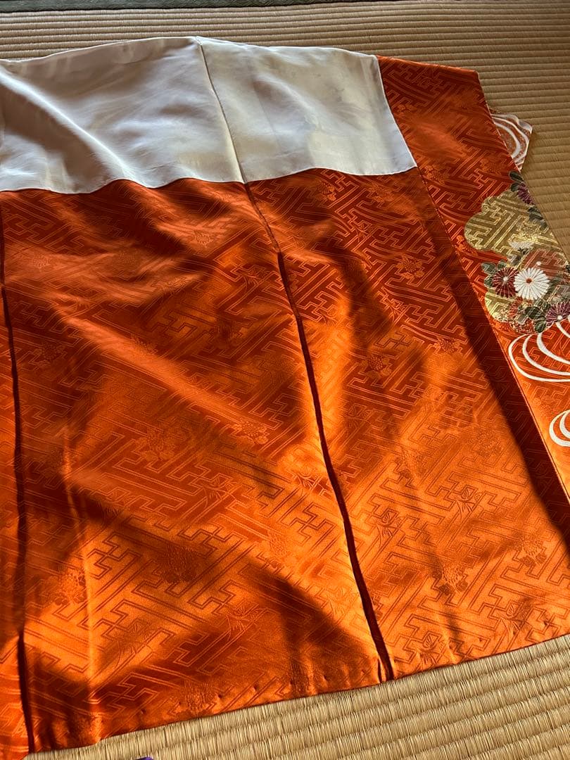 振袖 オレンジ 波模様 花柄　金