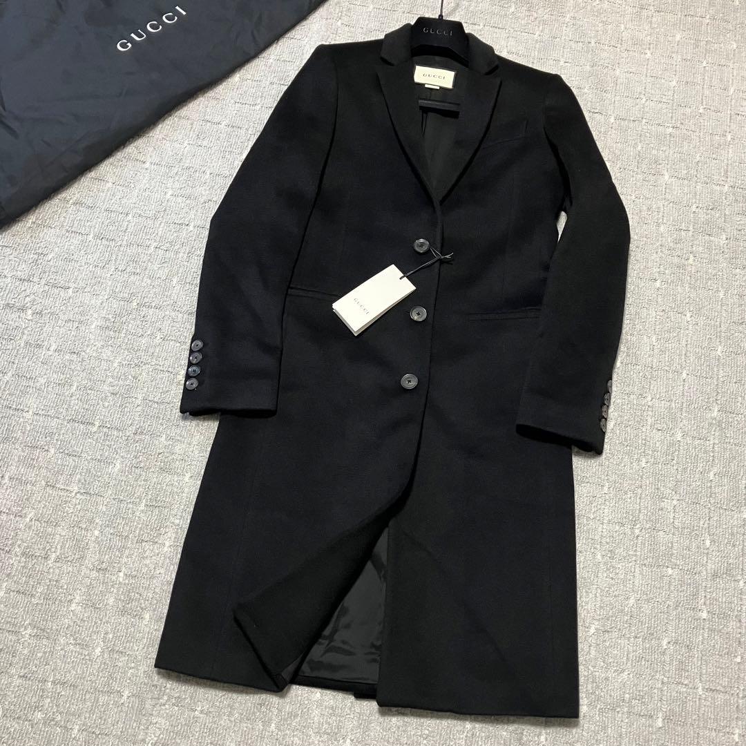 未使用タグ付！グッチ［17AW］チェスターコート　サイズ40　ブラック　ハンガー