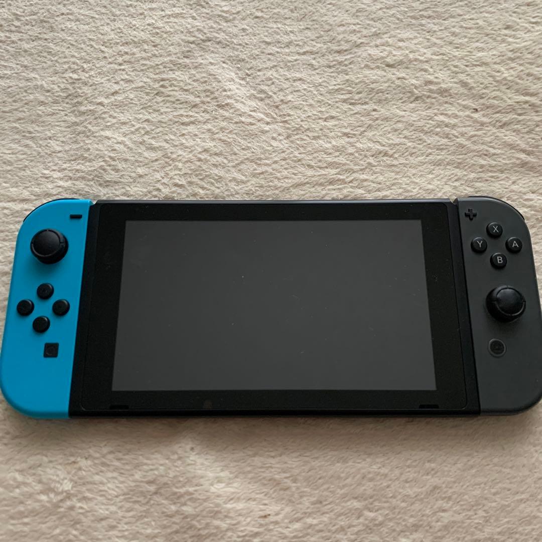 【早い者勝ち】Nintendo Switch 本体 青/黒
