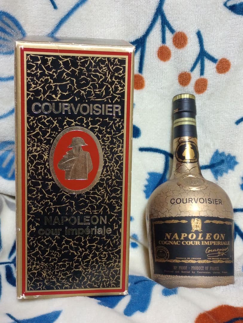 【未開栓・箱付き】クルボアジェ ナポレオン クールインペリアル ゴールド