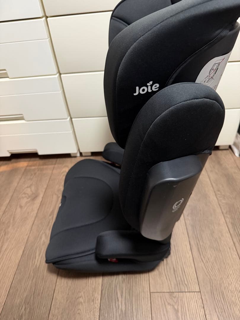 Joie ジュニアシート ブラック ISOFIX対応