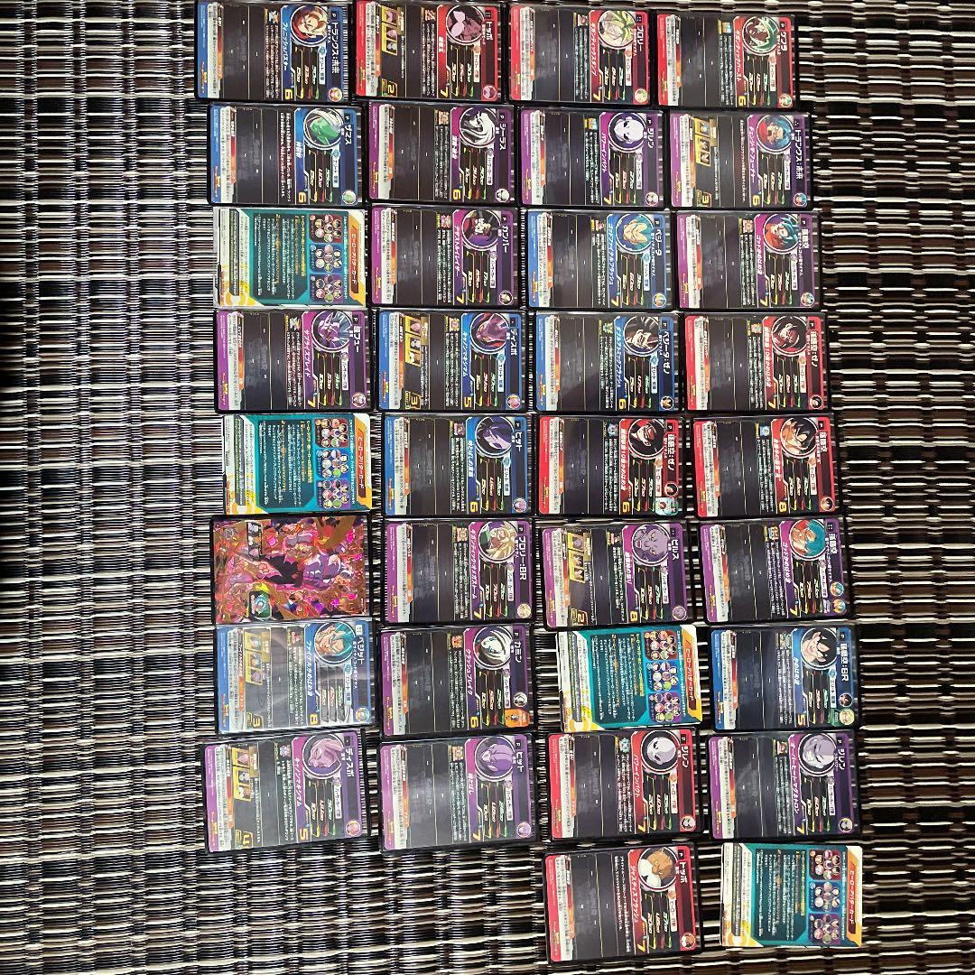 スーパードラゴンボールヒーローズなどのかーどがあります