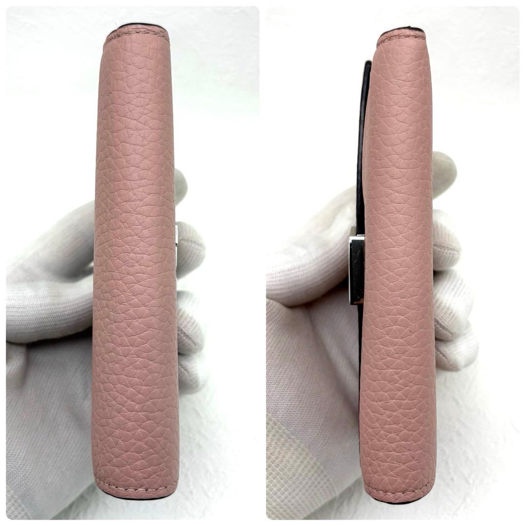 ヴィトンポルトフォイユカプシーヌコンパクト