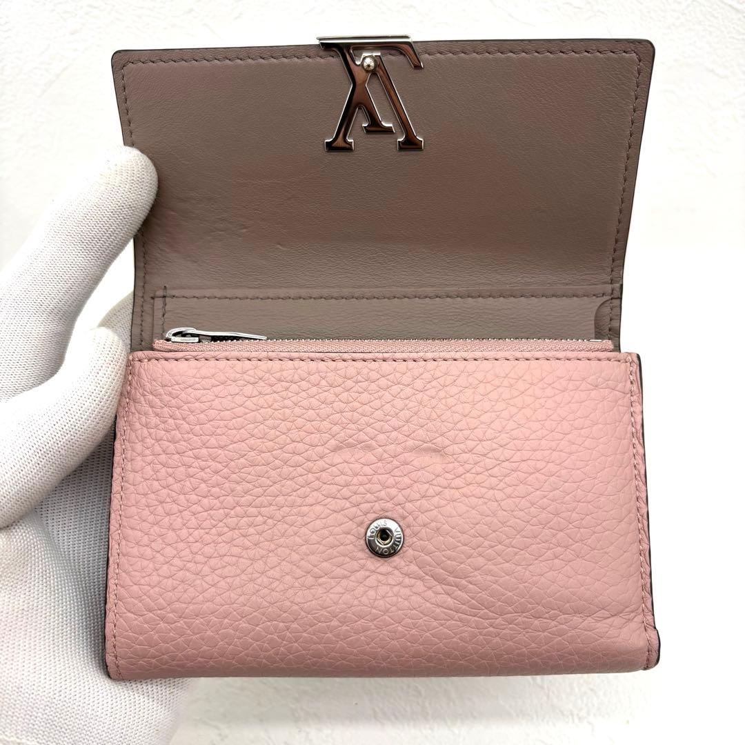 ヴィトンポルトフォイユカプシーヌコンパクト