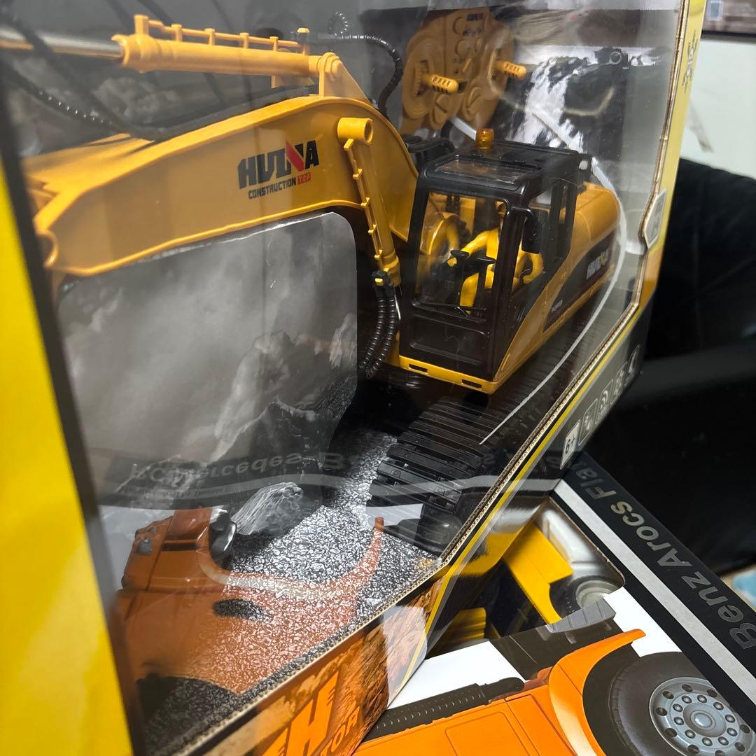 Double E 1:14 ラジコン掘削機トレーラーセット