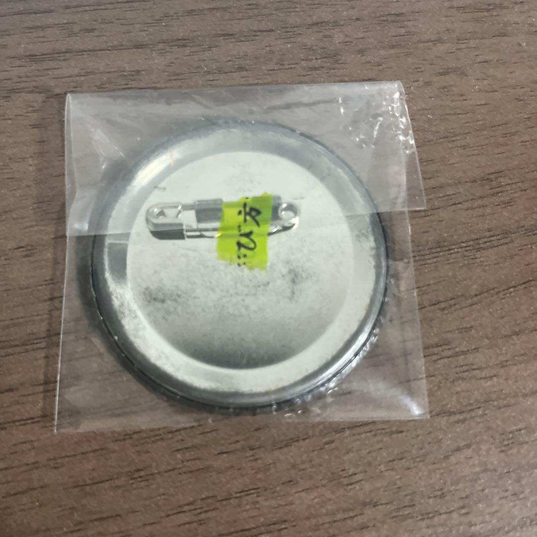 【非売品、レア物】　黒バラ　缶バッジ　中井正広のブラックバラエティ