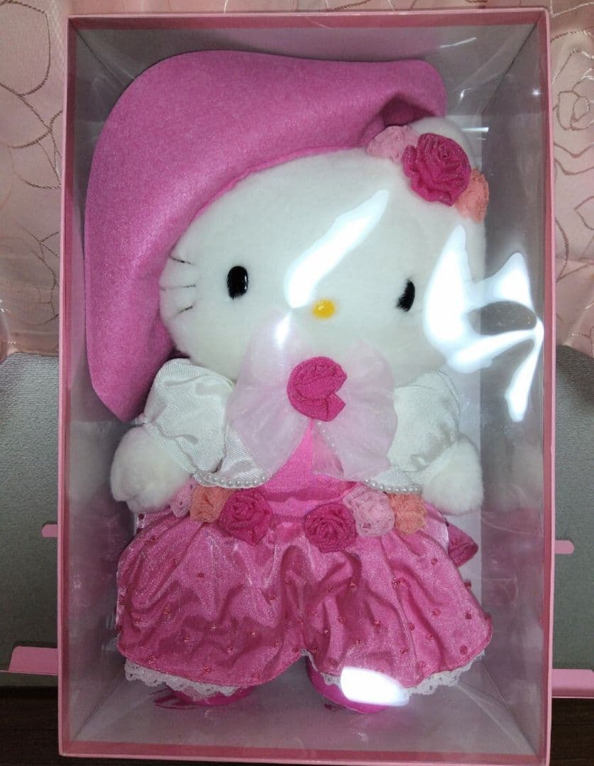 【限定】ハローキティ30周年バースデードール