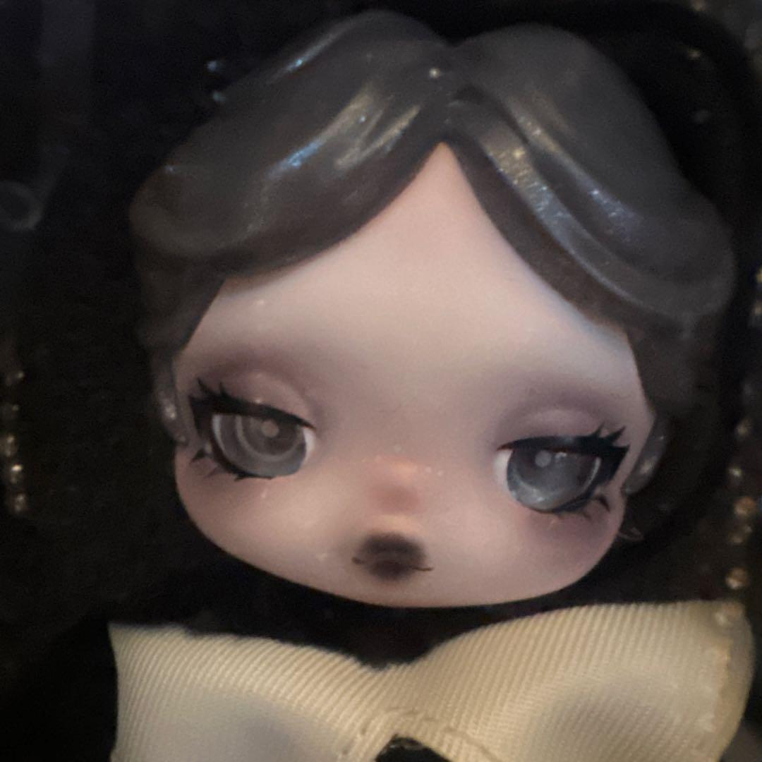 本日限定価格2POPMART ポップマート スカルパンダ ウェンズデー 限定