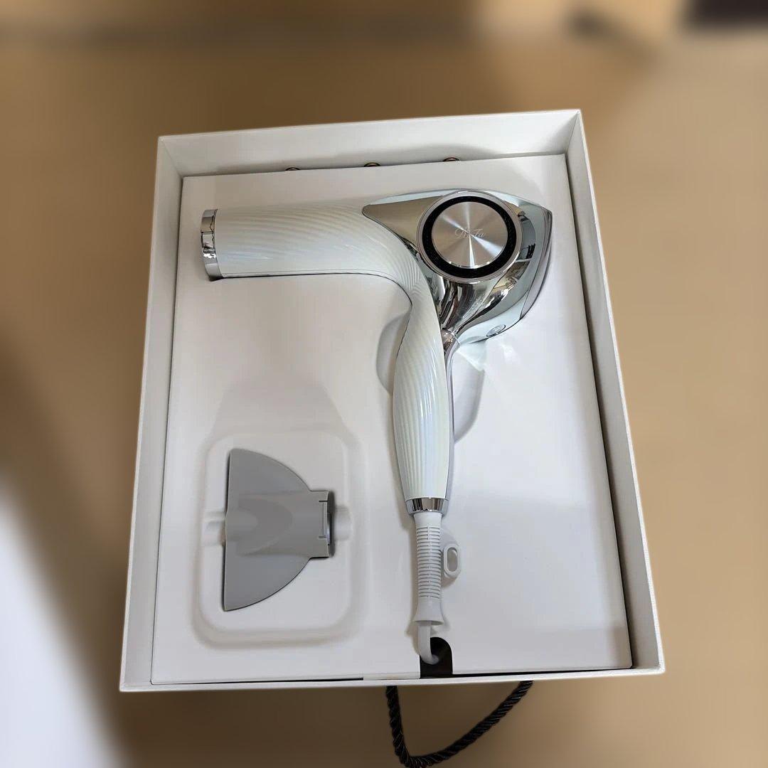 ReFa BEAUTECH DRYER （ホワイト）