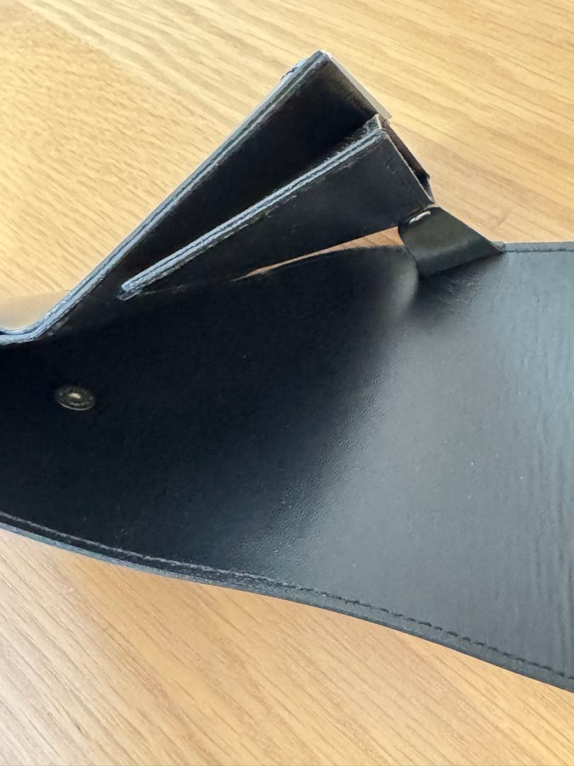 【美品】アブラサスabrAsusいっぱい入る小さい財布 ブラック 箱付き 日本製