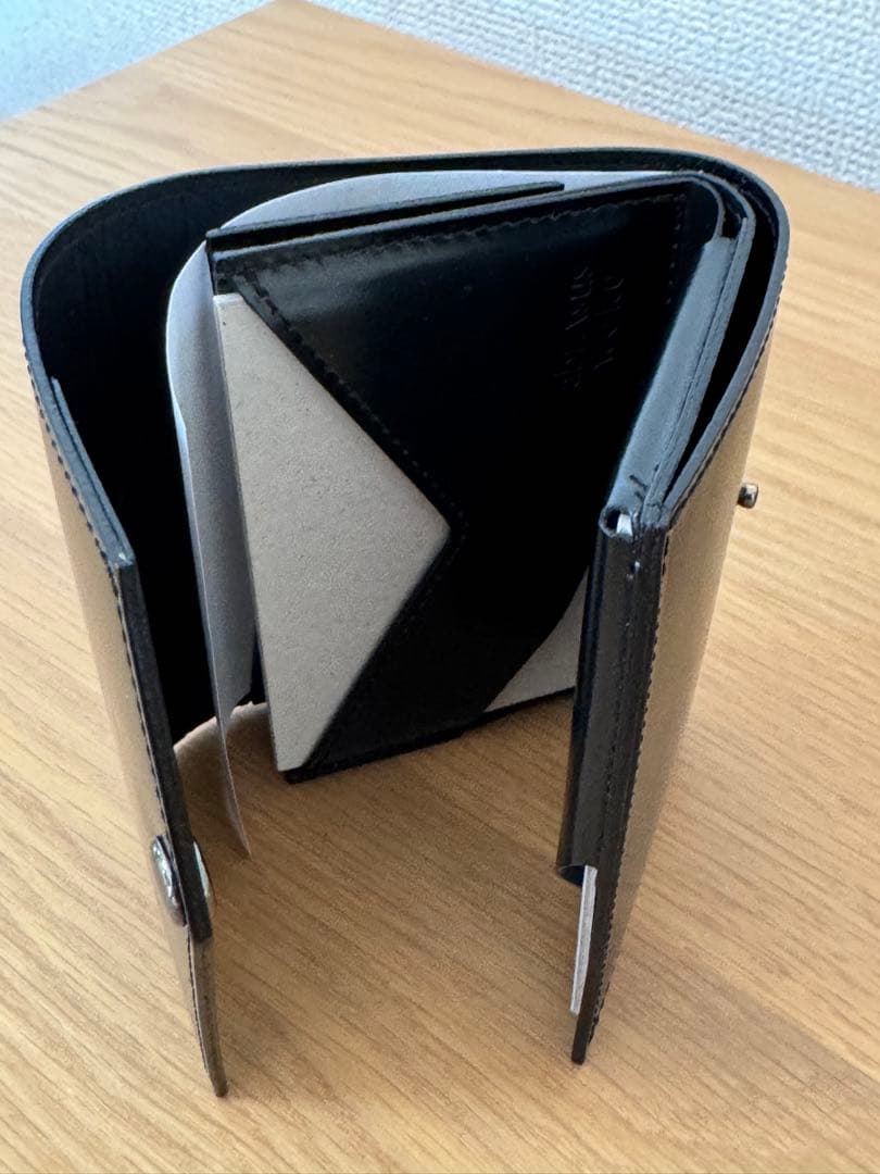 【美品】アブラサスabrAsusいっぱい入る小さい財布 ブラック 箱付き 日本製