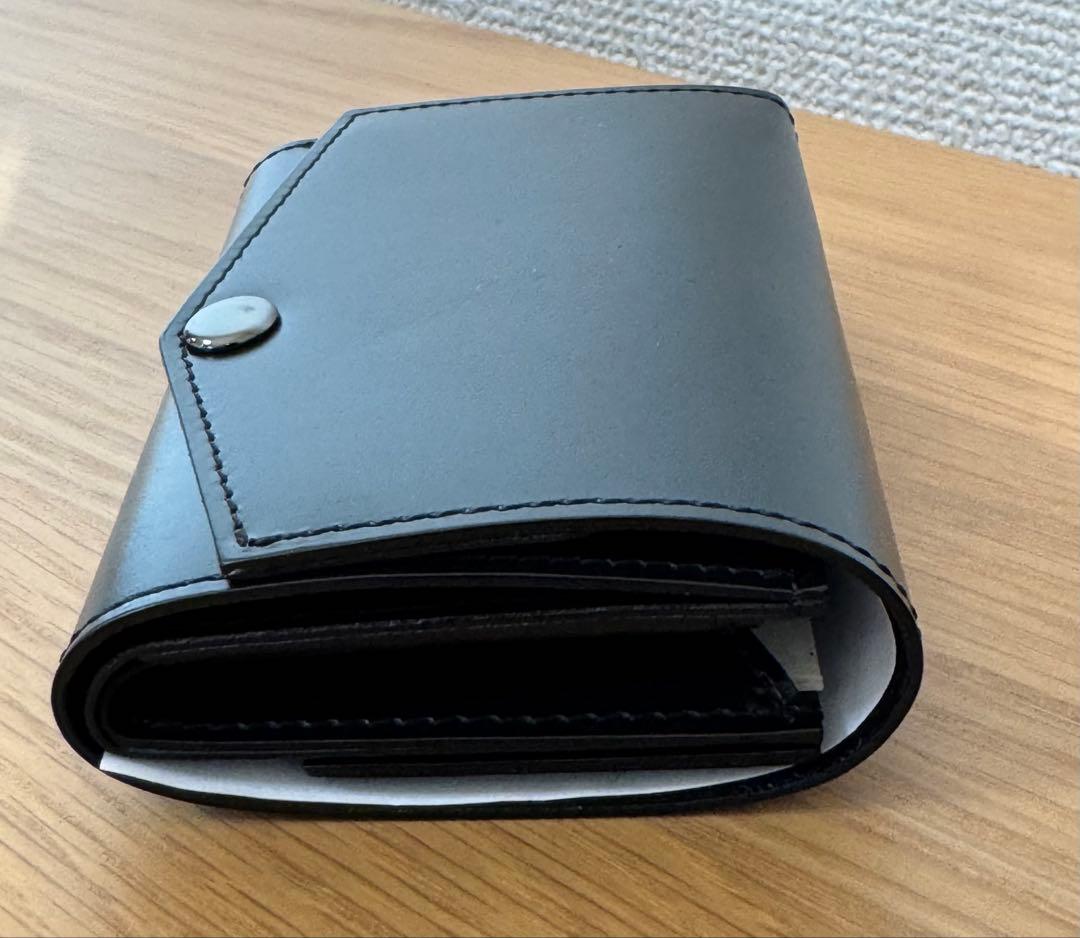 【美品】アブラサスabrAsusいっぱい入る小さい財布 ブラック 箱付き 日本製