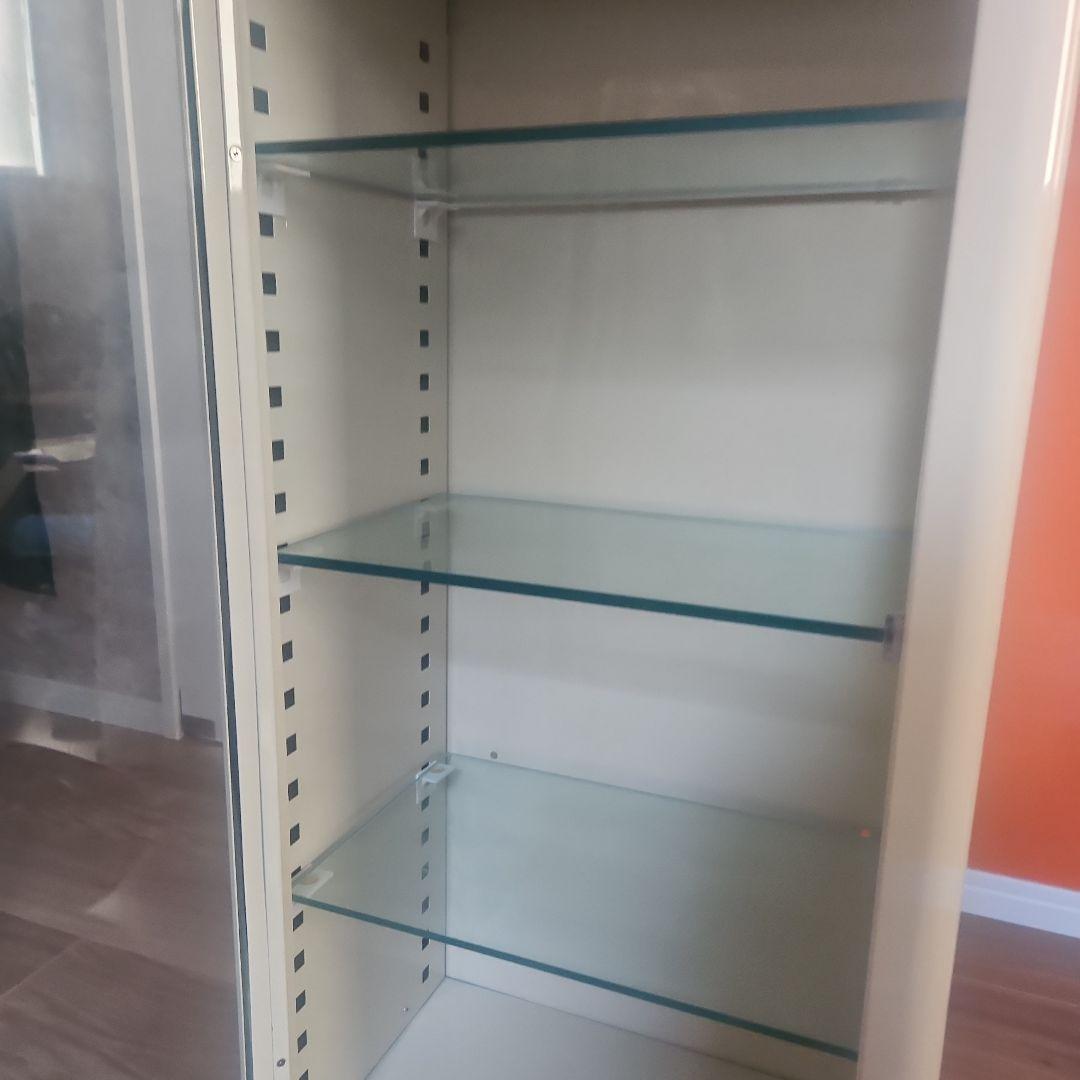 【美品】ダルトン ガラス キャビネット ディスプレイケース アイボリー 4棚