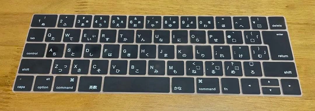 MacBook本体 Apple MacBook Pro 2018 intel 8gb 256gb