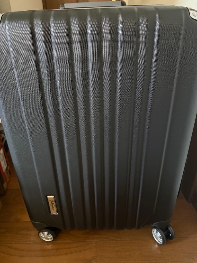 eminent PRO ハードタイプ スーツケース Mサイズ