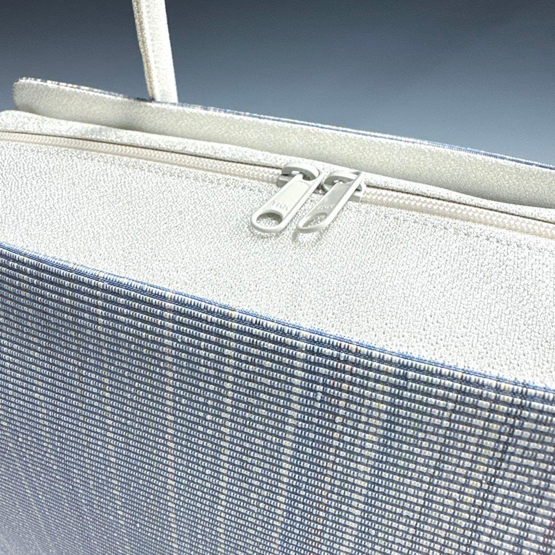 夏、単衣に‼️新品未使用品　本塩沢紬　草木染　帯地使用　利休バッグ　25062