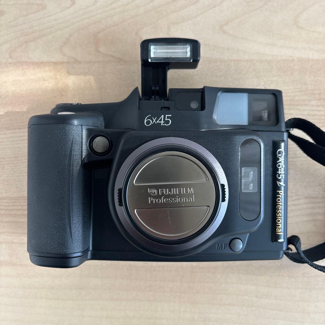 FUJI GA645i Professional 6x45フィルムカメラ