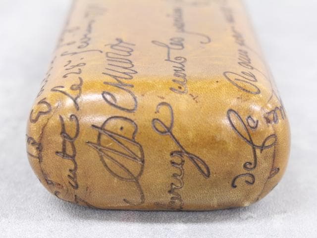 ▲希少/廃盤品 ゴールデンパティーヌ スクリット カリグラフィ シガーケース