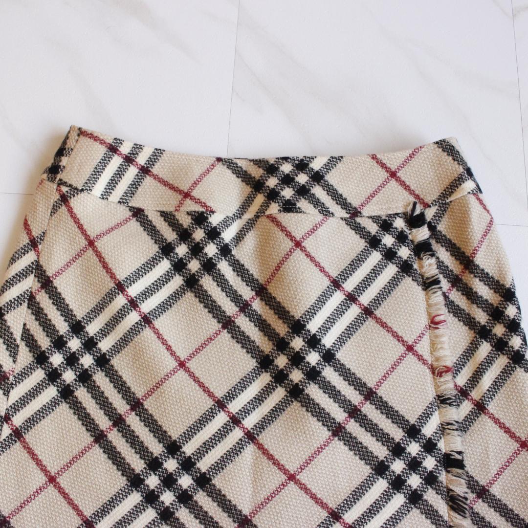 【極美品 大きいサイズ】BURBERRY LONDON フリンジスカート 44