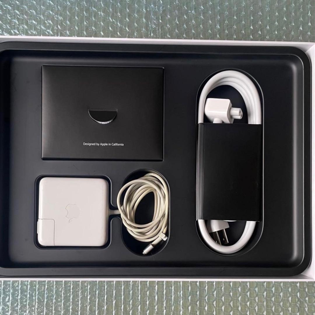 MacBook Pro 2015 SSD付き