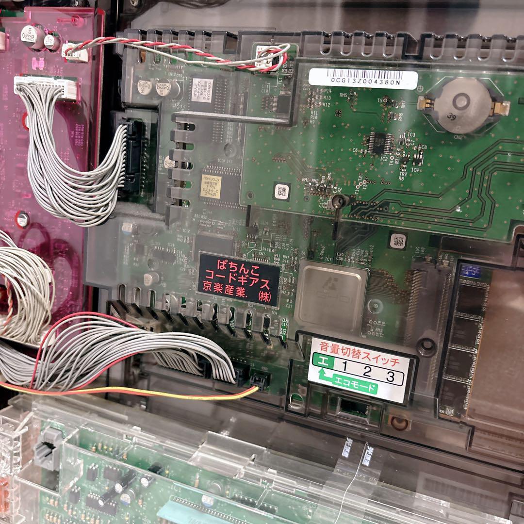 【美品】　京楽 CRぱちんこ コードギアス 反逆のルルーシュ パチンコ