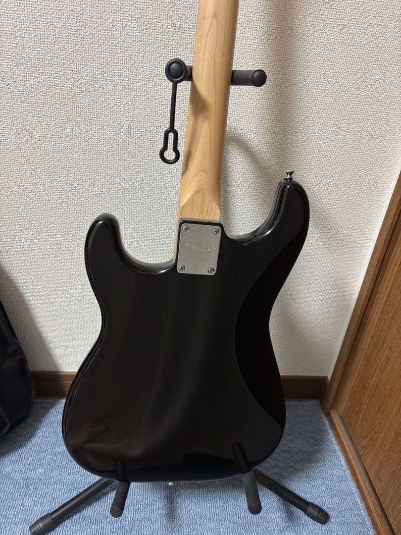 ギター Squier Sonic Stratocaster HT H Black
