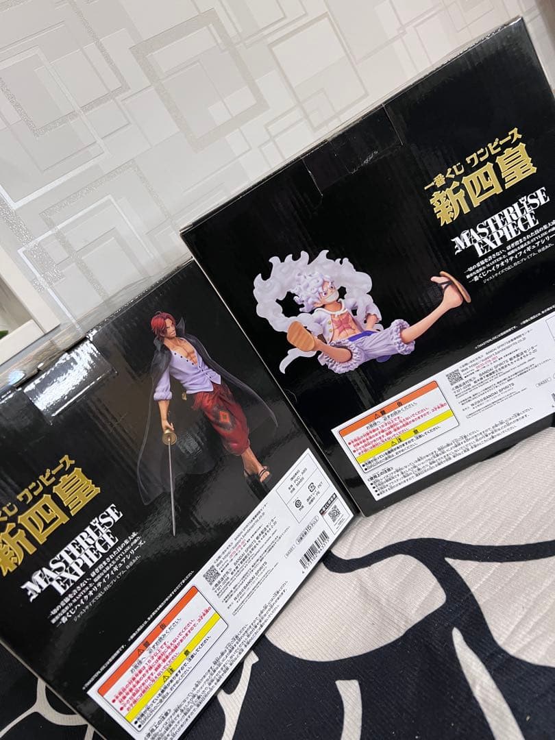 新品未開封】一番くじ ワンピース 新四皇 シャンクス A賞 ルフィC賞