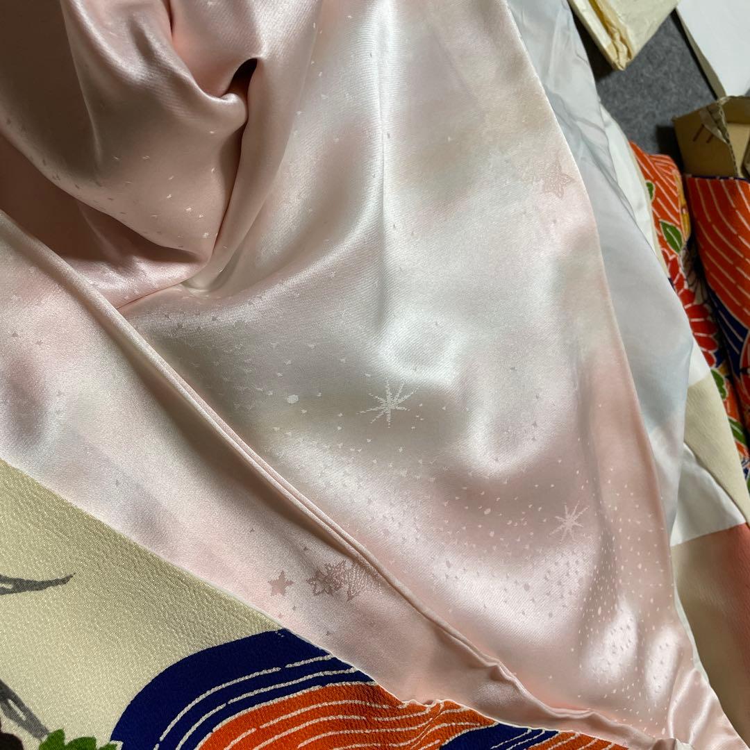 振袖 花柄 紅型　波模様 多色　長襦袢うそつき袖付　身丈約150cm 小柄な方