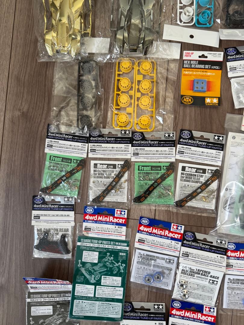 ミニ四駆　グレードアップパーツシリーズ　未使用　品詰合　スライドダンパーカーボン
