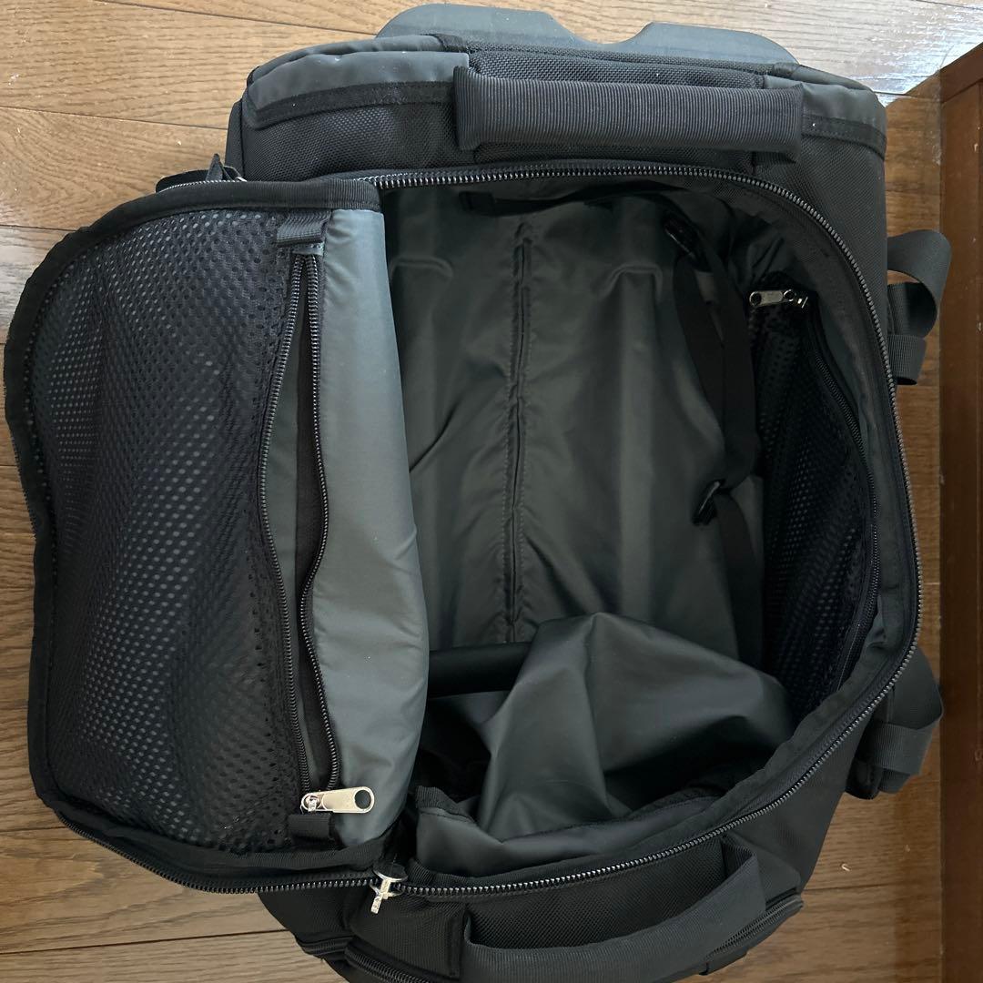 GREGORY 黒 キャリーケース　キャスター付き