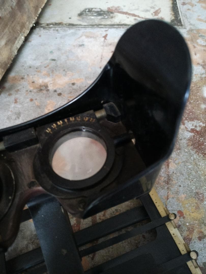 Bausch & Lomb 光学測量器具｜レイバン源流のバルカナイトフレーム