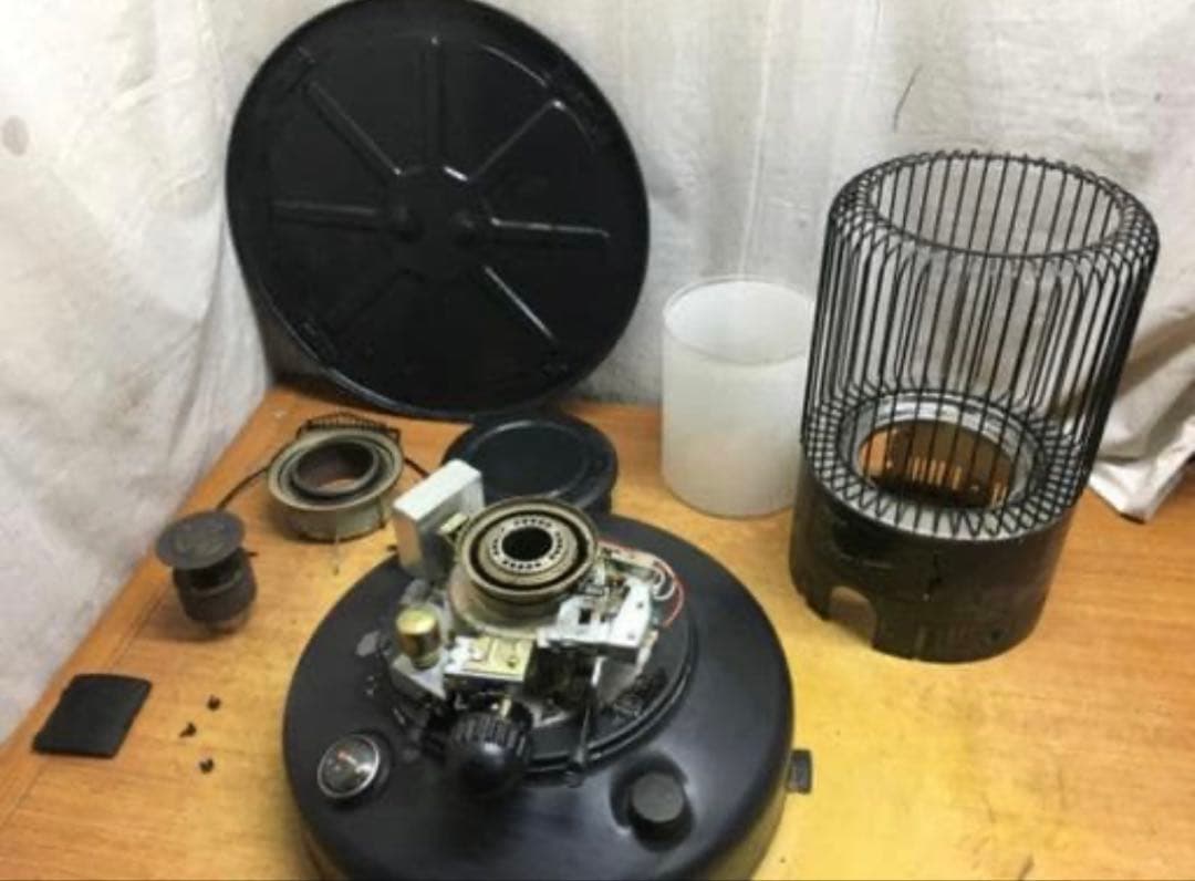 た*ん様 トヨトミ 石油 ストーブ 芯交換済　専用ポンプ5リットルセット