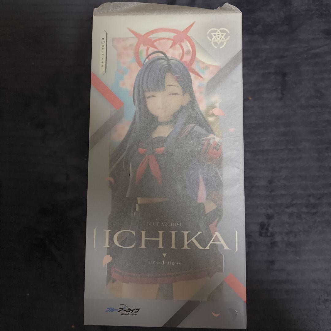 ブルーアーカイブ　イチカ　1/7スケールフィギュア 限定特典『ウィンク顔』付き