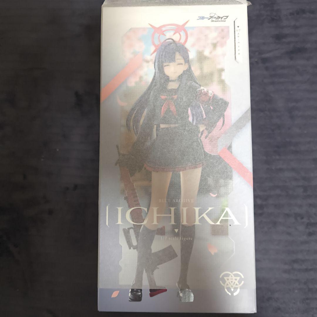 ブルーアーカイブ　イチカ　1/7スケールフィギュア 限定特典『ウィンク顔』付き