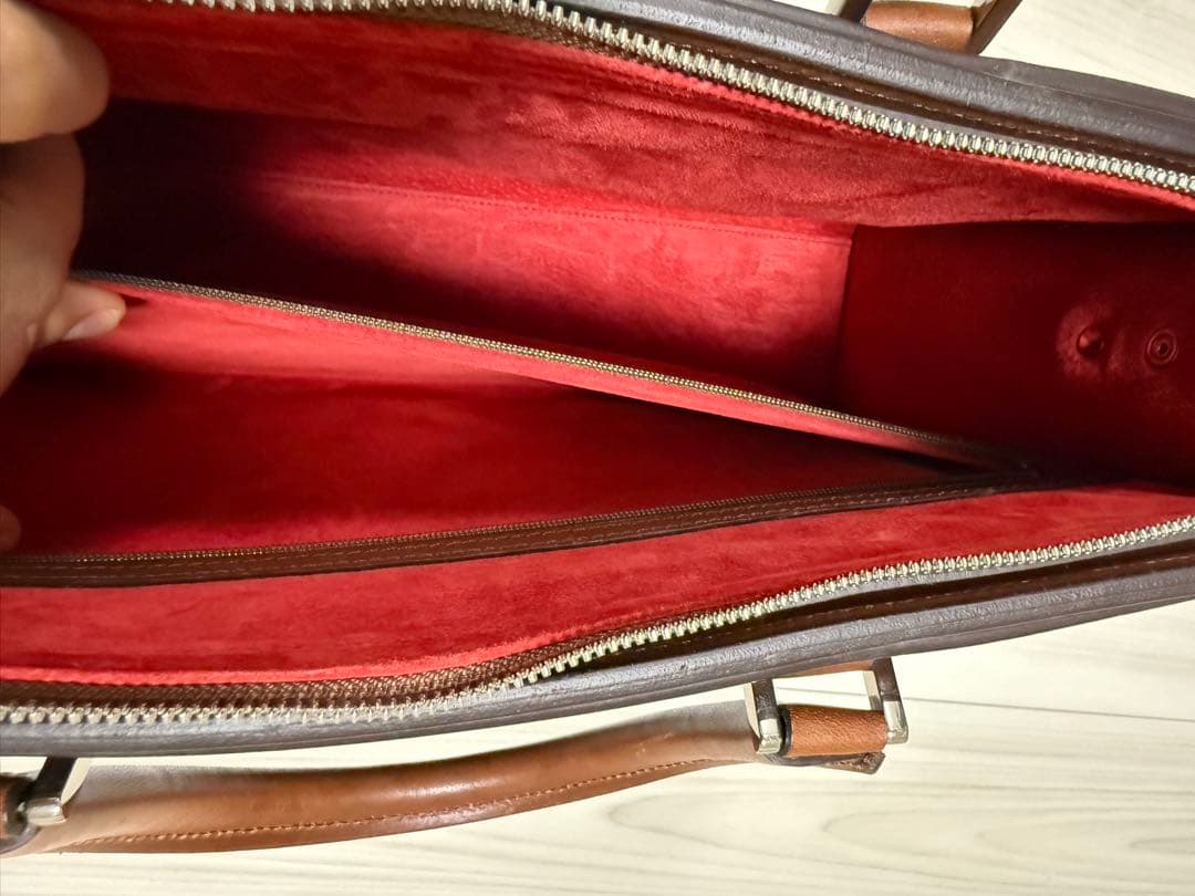 Le Bonheur ブッテーロ天ファスナーブリーフケース　茶　ル・ボナー