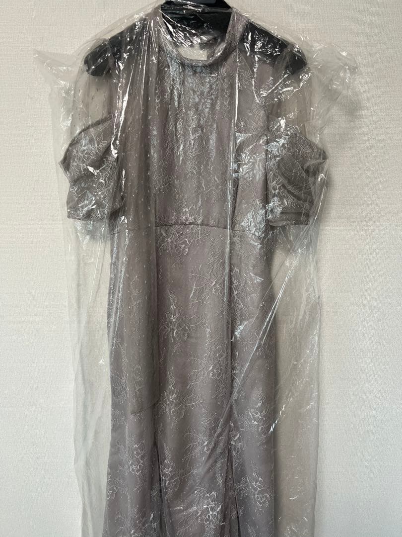 snidel シアーショルダーレースドレス