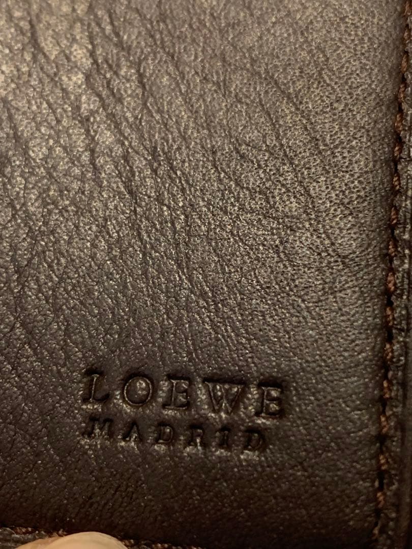 【新品未使用】LOEWE ダークブラウン レザーキーケース