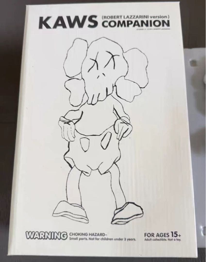 KAWSのROBERT LAZZARINIバージョンのCOMPANIONフ