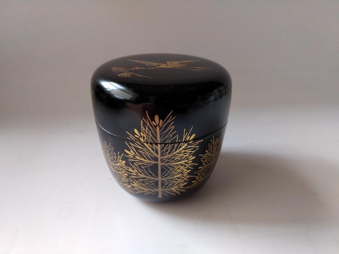 茶道具 茶器 黒塗 松喰鶴蒔絵 中棗 牧田芳祥 作 漆器 抹茶 棗 共箱 美品
