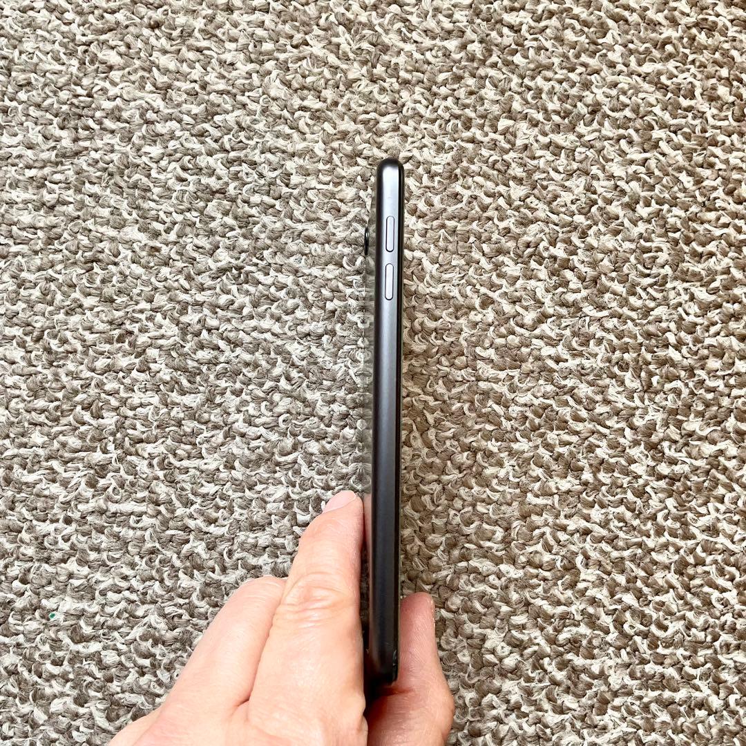 iPod touch 第6世代128GB Apple アップル アイポッド本体m