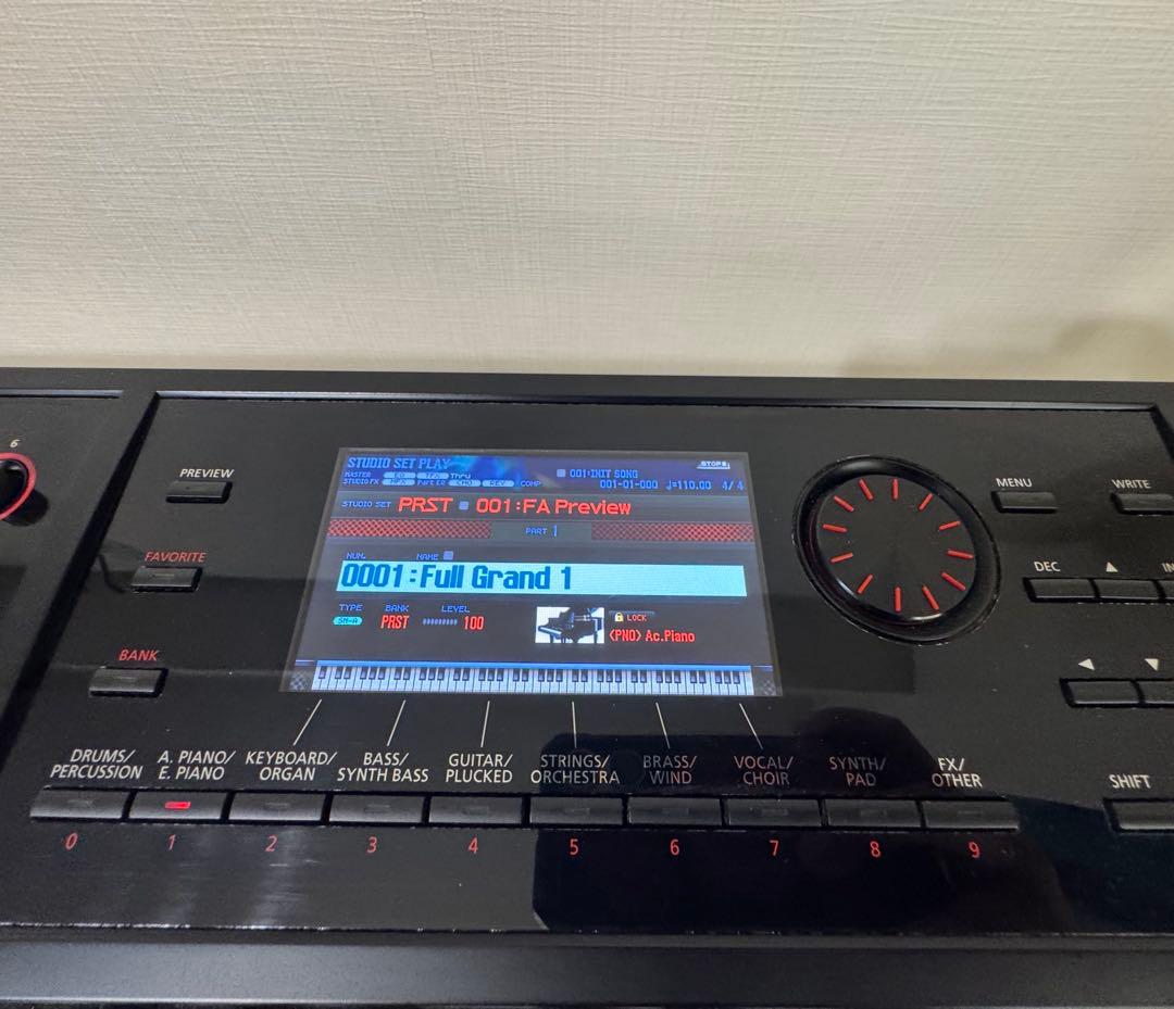 中古美品 FA-08 Roland 状態良 快速発送 見た目綺麗
