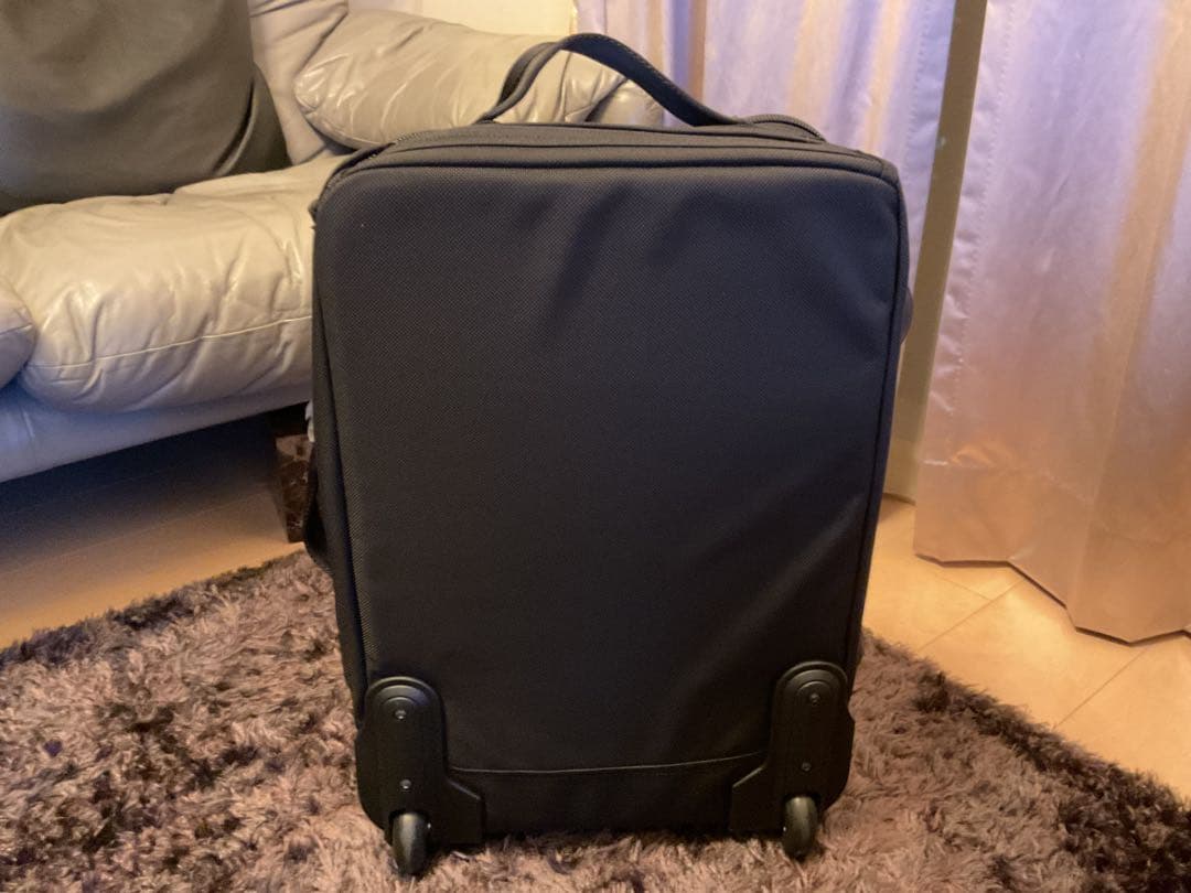 美品　廃盤　ブリーフィング　BRIEFING　CLOUD T4 キャリーケース