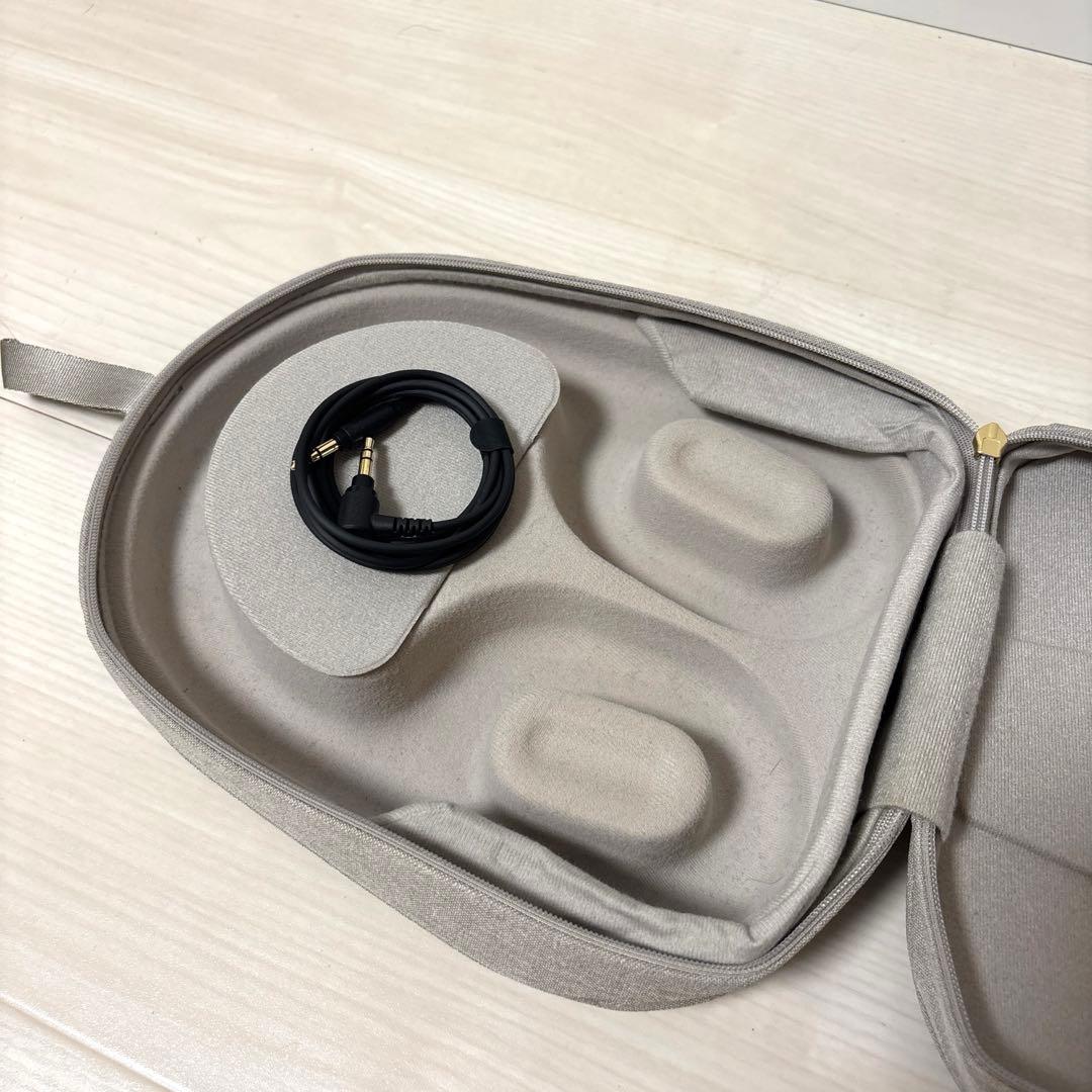 【値下げしました】SONY WH-1000XM5 ヘッドフォン プラチナシルバー