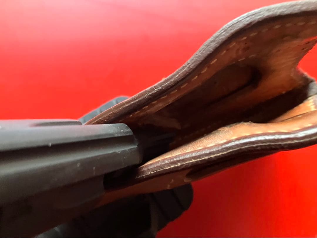 Bianchiショルダーホルスター 9R 1 .38/.357S&W/COLT