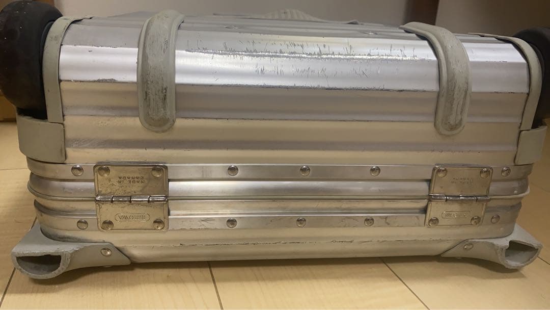 RIMOWA トパーズ トロリー 23L キャリーケース 2輪 機内持ち込み