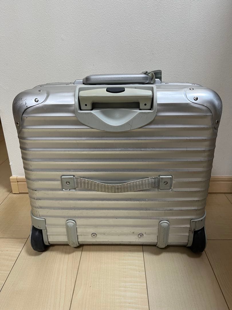 RIMOWA トパーズ トロリー 23L キャリーケース 2輪 機内持ち込み